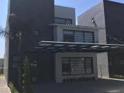 CASA EN VENTA EN METEPEC, IBIZA