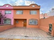 Casa en Venta en Metepec, muy cerca de Plaza las...