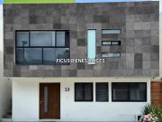 Casa en venta en Metepec, Residencial Maples