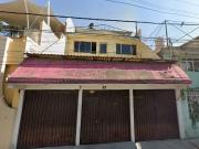 Casa en Venta en Metropolitana Tercera Sección,...