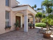 Casa en venta en Mijas, Campo de Mijas. Villa 5...