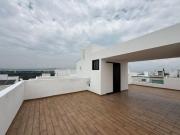 Casa en venta en Milenio III, 3M Recámaras, 4.5 Baños, 3...