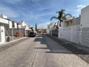 CASA EN VENTA EN MILENIO III