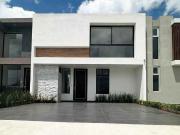 Casa en venta en Misión de la Montaña, Morelia,...