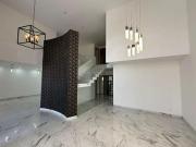 CASA EN VENTA EN MISION SAN JERONIMO, CON HABITACION EN...