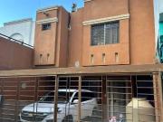 Casa en venta en Misión Santa Catarina, Santa Catarina,...