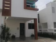 Casa en Venta en Misión Silla, Monterrey, Nuevo León