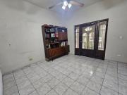 CASA EN VENTA EN MITRAS CENTRO