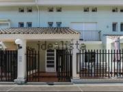 Casa en venta en Moncada. Chalet adosado en venta...