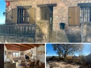 Casa en venta en Mont ral. Precioso chalet de piedra con...