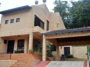 Casa en Venta en Monte Claro, Caracas
