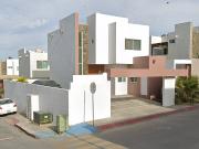 CASA EN VENTA EN MONTE REAL SAN JOSE DEL CABO!