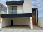Casa en venta en Monte Sabino Residencial, Saltillo,...