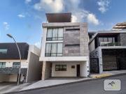 Casa en venta en Monteleón, Monterrey, Nuevo León