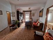 Casa en venta en Montemayor. Casa + Local en Zona Baja....