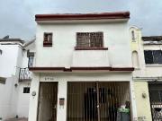 Casa en venta en Monterrey, Colonial Cumbres
