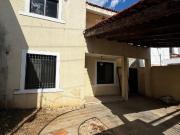 Casa En Venta En Montes De Ame Dentro De La Ciudad En La...