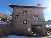 Casa en venta en Montferrer i Castellbò. CASA EN GUILS...