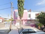 CASA EN VENTA EN MONUMENTAL, GUADALAJARA