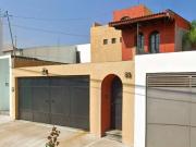 CASA EN VENTA EN MORELIA, CALLE ABEDUL, COL. BALCONES DE...