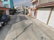 CASA EN VENTA EN MORELIA COL. VALLE QUIETO