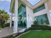 Casa en Venta en Morelos, Fraccionamiento Lomas de Cocoyoc