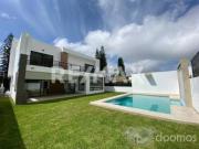 Casa en Venta en Morelos, Fraccionamiento Lomas de Cocoyoc