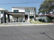 Casa en Venta en Morelos, Fraccionamiento Lomas de Cocoyoc