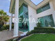 Casa en Venta en Morelos, Fraccionamiento Lomas de Cocoyoc