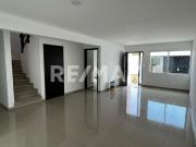 Casa en Venta en Morelos, Fraccionamiento Los Olivos,...