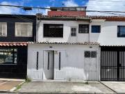 casa en venta en muequeta. Cod V6994901