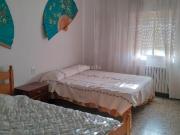 Casa en venta en Munera. ? Edificio con gran cochera,...