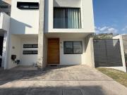 Casa en Venta en Naturezza Residencial – Santa Anita