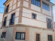 Casa en venta en Navalmoral de la Mata. Casa de 3...