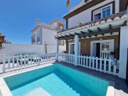 Casa en venta en Nerja, Urbanizacion Punta Lara