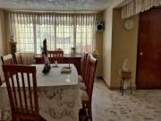 Casa en Venta en Nezahualcóyotl por Av. Pantitlán