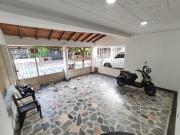 casa en venta en niza. Cod V26780
