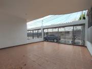 casa en venta en niza. Cod V29141