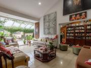 casa en venta en niza. Cod V6213