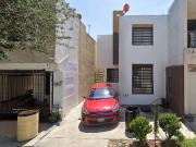 Casa En Venta En Fraccionamiento Santa Luz, Parque...