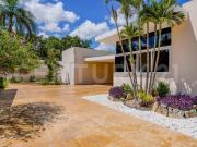 Casa en Venta en Núcleo Sodzil Temozón Mérida, Yucatán