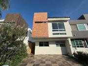 Casa en venta en nueva Galicia coto Andalucía Casa en venta en nueva Galicia coto Andalucía