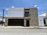 Casa en venta en Nueva los Angeles, Torreón, Coahuila de...