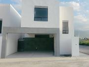 Casa en venta en Nuevo Mirasierra, Saltillo, Coahuila de...