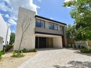 Casa en venta en Oasis – Yucatán Country Club, Mérida