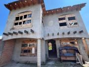 Casa en Itzicuaro: 3 Recámaras, 220 m²