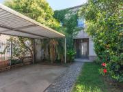 Casa en venta en Olivos, refaccionada, muy linda y con...