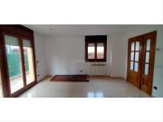 Casa en venta en Olot. OLOT BONITA CASA EN VENTA 3...