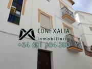 Casa en venta en Olvera. Casa con Local en venta en...
