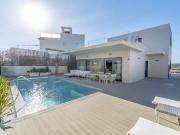 Casa en venta en Orihuela, Campoamor. Casas.